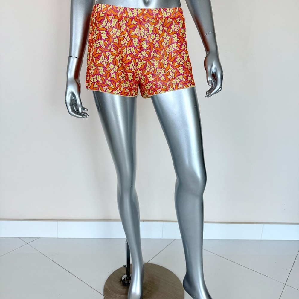Kendall & Kylie women sheer beach shorts size M